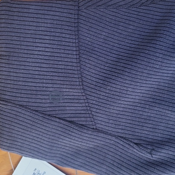 Lululemon Ribbed Softstreme Zip-Leg High-Rise Cropped Pant 25" Black Sz 2 NWT - Picture 8 of 11